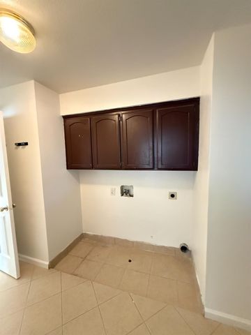 6366 N Forestiere Avenue, Fresno, CA 93722