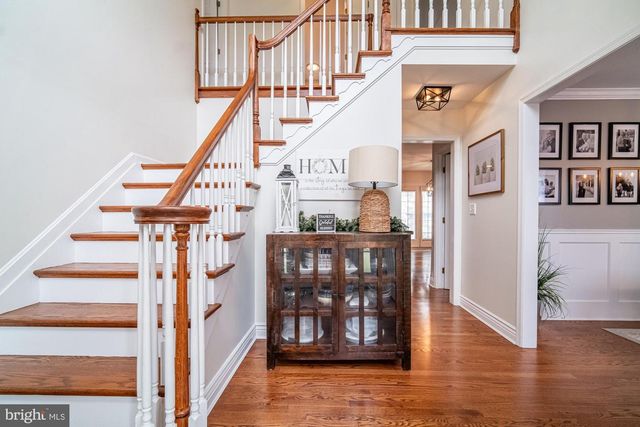 2757 PRIMROSE LN, York, PA 17402