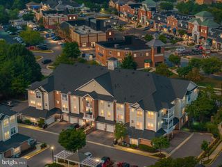 421 HAMLET CLUB DR #305, Edgewater, MD 21037