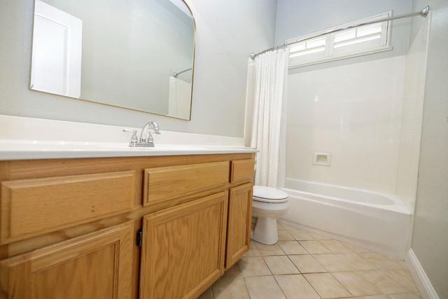 1709 Seven Falls, Modesto, CA 95355