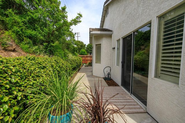 1709 Seven Falls, Modesto, CA 95355