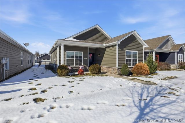 3915 Bird Song Way, Jeffersonville, IN 47130