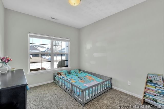 3915 Bird Song Way, Jeffersonville, IN 47130