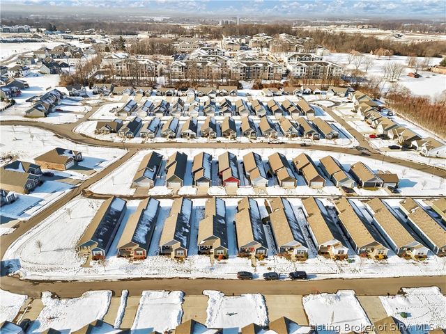 3915 Bird Song Way, Jeffersonville, IN 47130