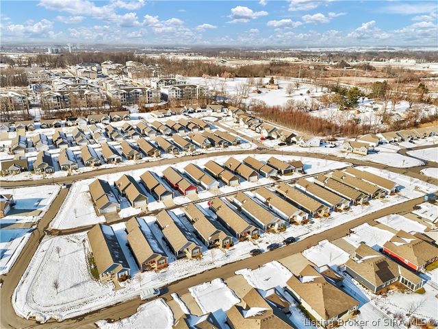 3915 Bird Song Way, Jeffersonville, IN 47130