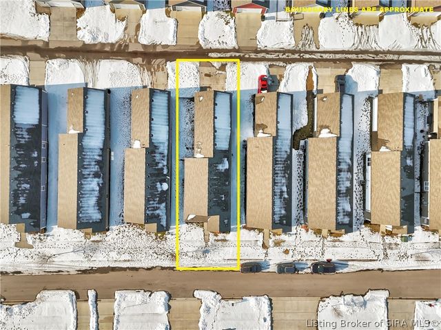 3915 Bird Song Way, Jeffersonville, IN 47130