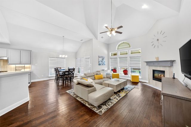 1301 Baynes Drive, Mckinney, TX 75071