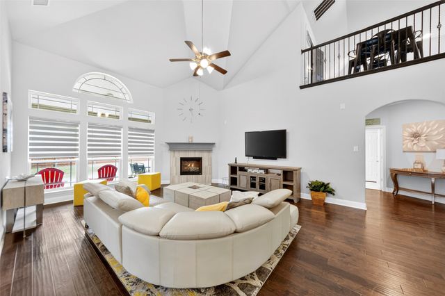 1301 Baynes Drive, Mckinney, TX 75071