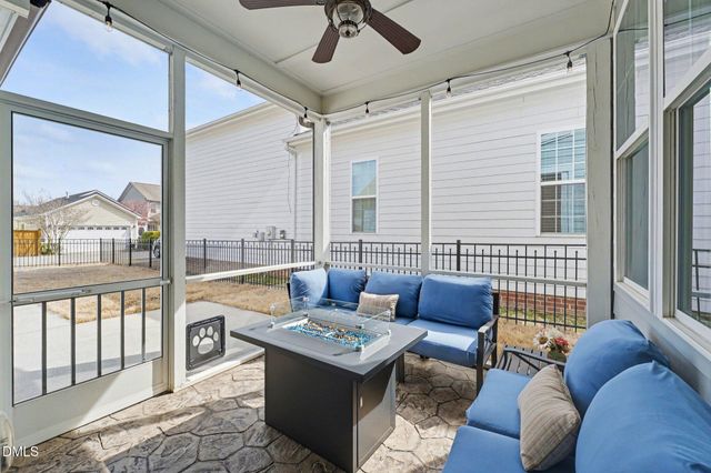 1019 Branch Line Lane, Apex, NC 27502