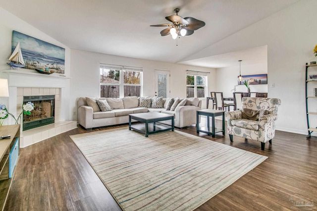 1473 Cacao Ln, Pensacola, FL 32507