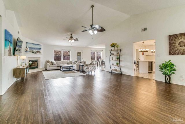 1473 Cacao Ln, Pensacola, FL 32507