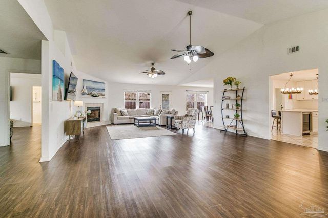 1473 Cacao Ln, Pensacola, FL 32507