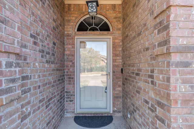 4901 Grinnell Street, Lubbock, TX 79416