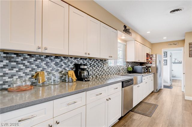 2704 West Oakey Boulevard, Las Vegas, NV 89102