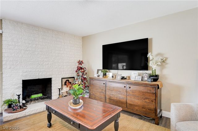 2704 West Oakey Boulevard, Las Vegas, NV 89102