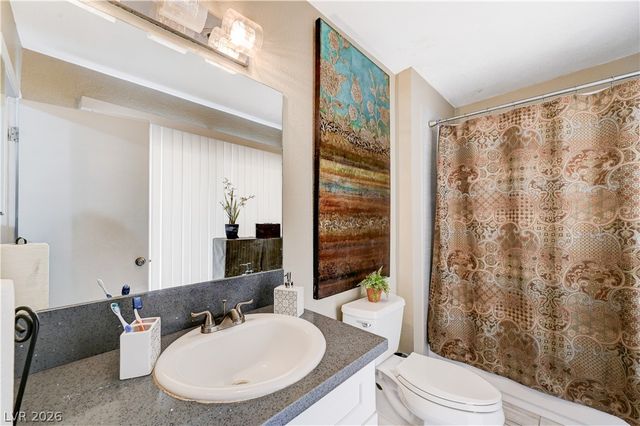 2704 West Oakey Boulevard, Las Vegas, NV 89102