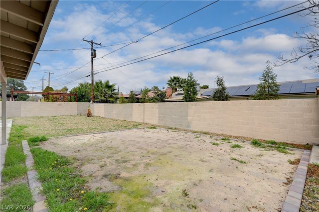 2704 West Oakey Boulevard, Las Vegas, NV 89102