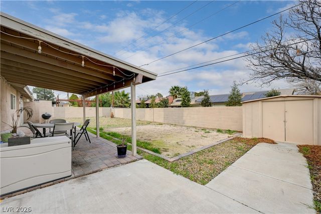 2704 West Oakey Boulevard, Las Vegas, NV 89102
