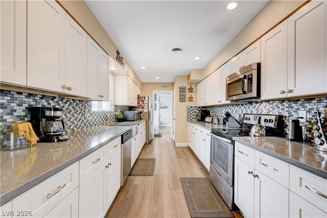 2704 West Oakey Boulevard, Las Vegas, NV 89102