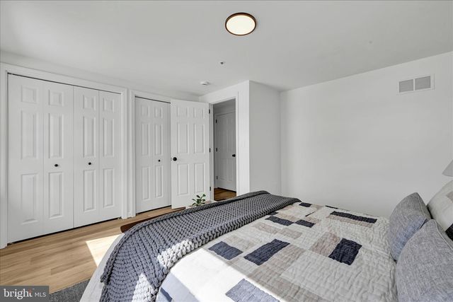 1015 E WALNUT ST, Lancaster, PA 17602