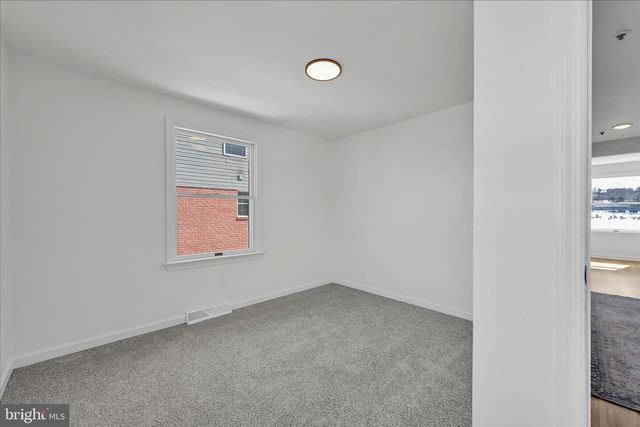 1015 E WALNUT ST, Lancaster, PA 17602