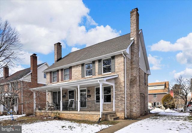 1015 E WALNUT ST, Lancaster, PA 17602