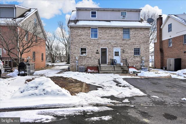 1015 E WALNUT ST, Lancaster, PA 17602