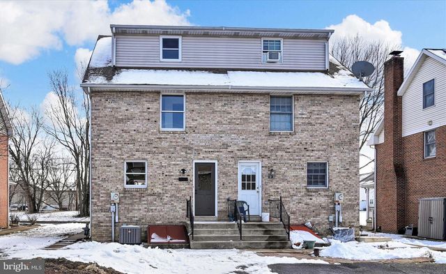 1015 E WALNUT ST, Lancaster, PA 17602