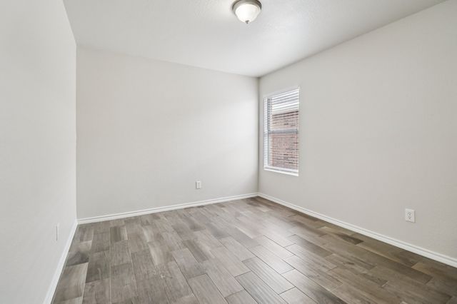 8919 Valley River Drive, Fort Worth, TX 76244