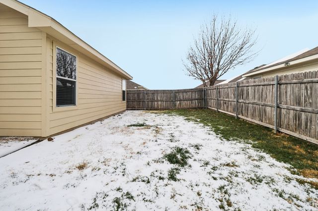 8919 Valley River Drive, Fort Worth, TX 76244