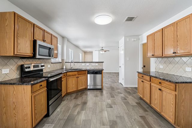 8919 Valley River Drive, Fort Worth, TX 76244