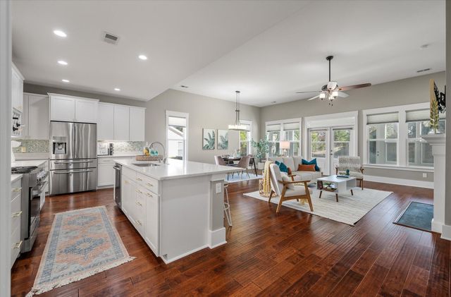 6002 Wild Azalea Road, Summerville, SC 29483