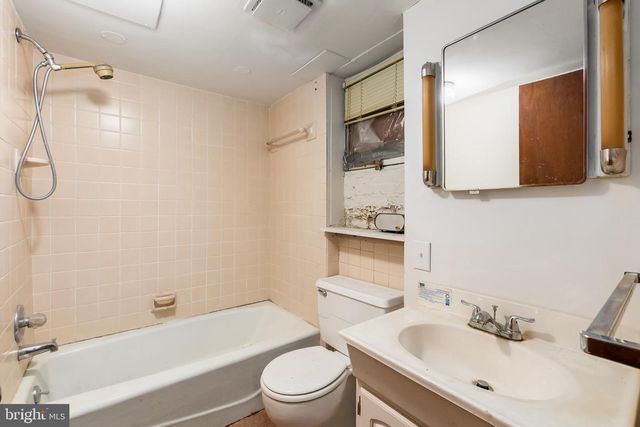 4413 7TH ST NW, Washington, DC 20011