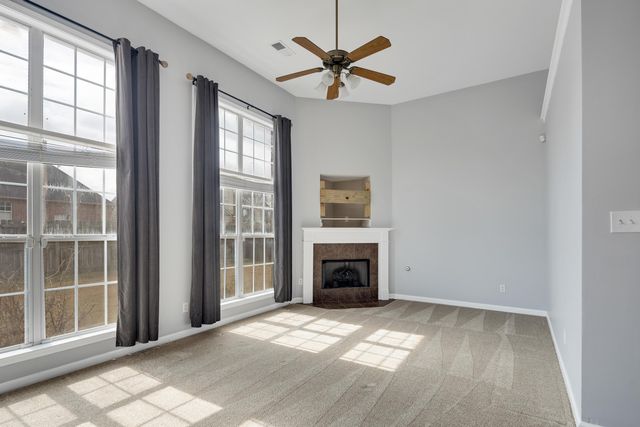 8245 SAWYER MILL CV, Bartlett, TN 38002