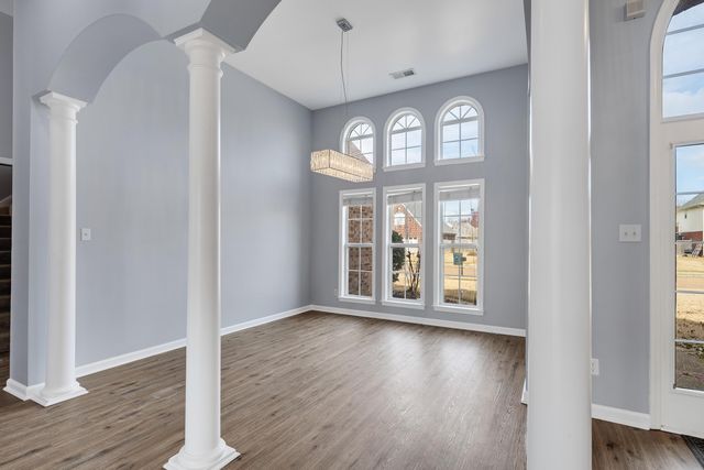 8245 SAWYER MILL CV, Bartlett, TN 38002