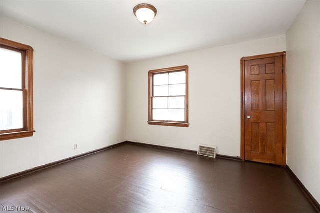 11509 Tonsing Drive, Garfield Heights, OH 44125
