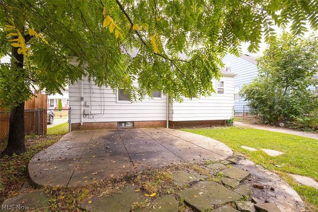 11509 Tonsing Drive, Garfield Heights, OH 44125