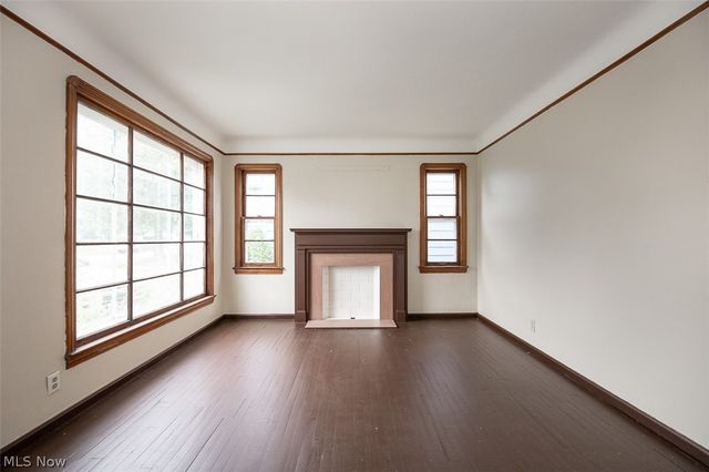 11509 Tonsing Drive, Garfield Heights, OH 44125