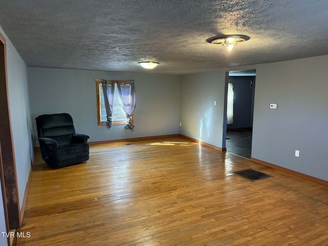 11514 Norton Coeburn Road, Coeburn, VA 24230