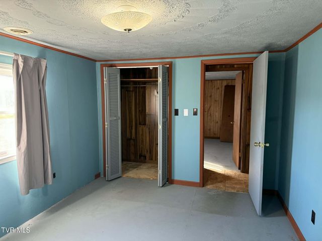 11514 Norton Coeburn Road, Coeburn, VA 24230