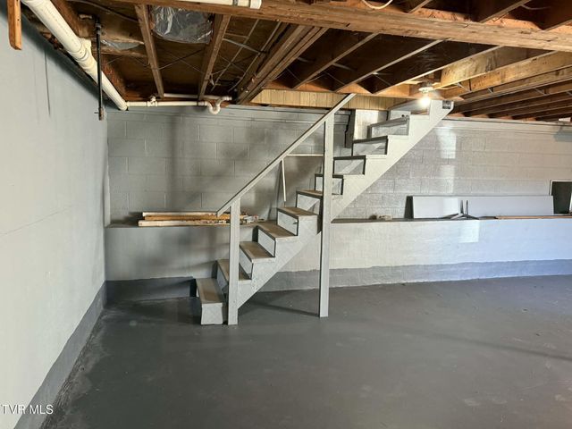 11514 Norton Coeburn Road, Coeburn, VA 24230