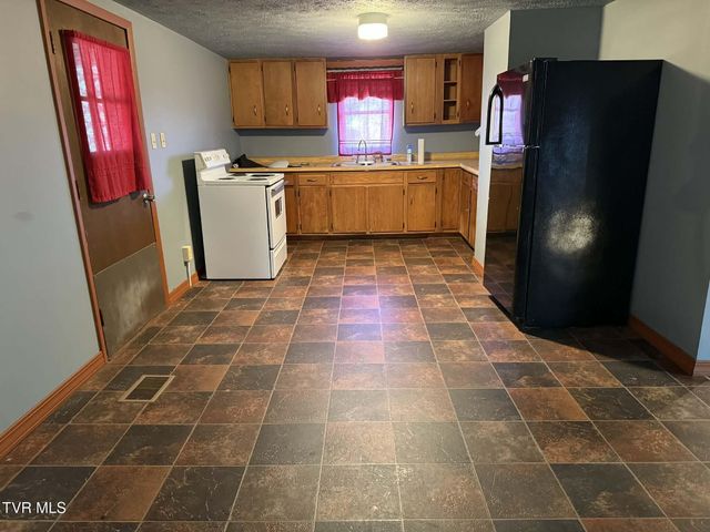 11514 Norton Coeburn Road, Coeburn, VA 24230