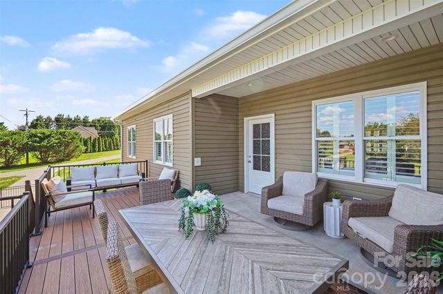 4672 Grace Chapel Road, Granite Falls, NC 28630