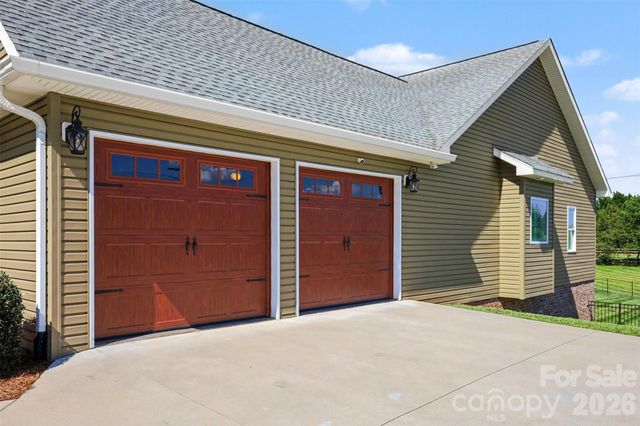 4672 Grace Chapel Road, Granite Falls, NC 28630