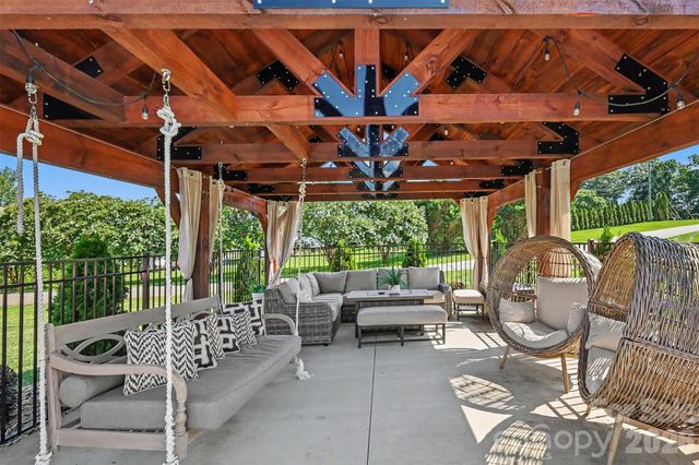 4672 Grace Chapel Road, Granite Falls, NC 28630