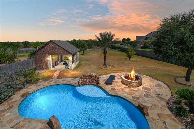 6210 Jakes Wake, Corpus Christi, TX 78414