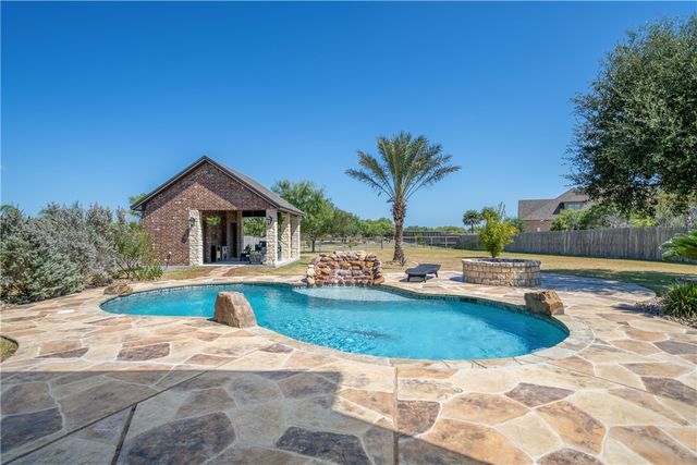 6210 Jakes Wake, Corpus Christi, TX 78414