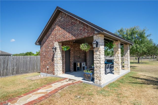 6210 Jakes Wake, Corpus Christi, TX 78414