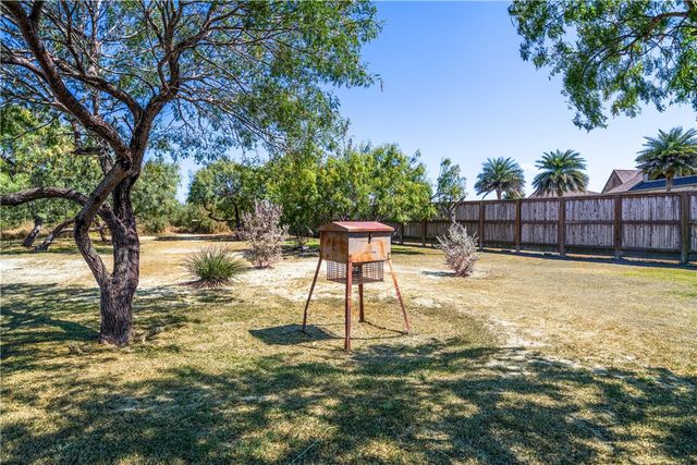 6210 Jakes Wake, Corpus Christi, TX 78414