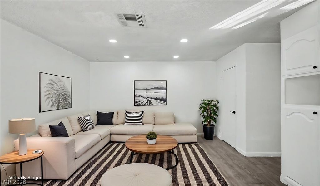 4433 Cool Valley Drive, Las Vegas, NV 89110 — photo 3